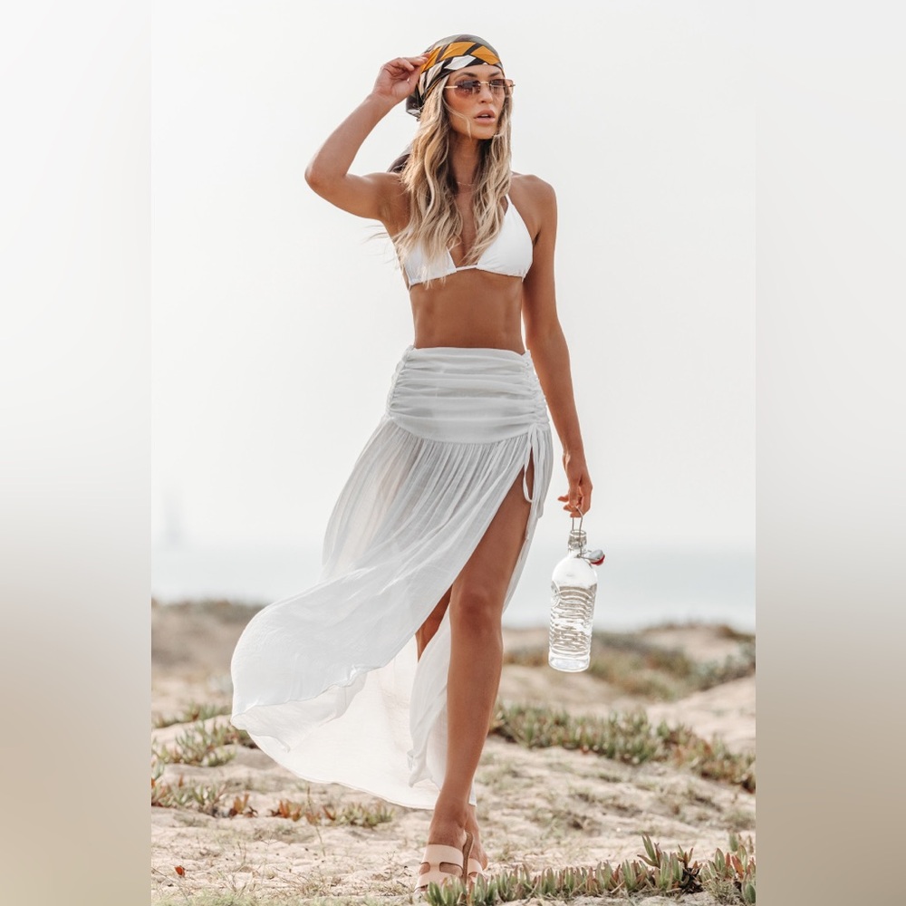 Cupshe Ruched Waist Split Hem Sarong (Small, White)